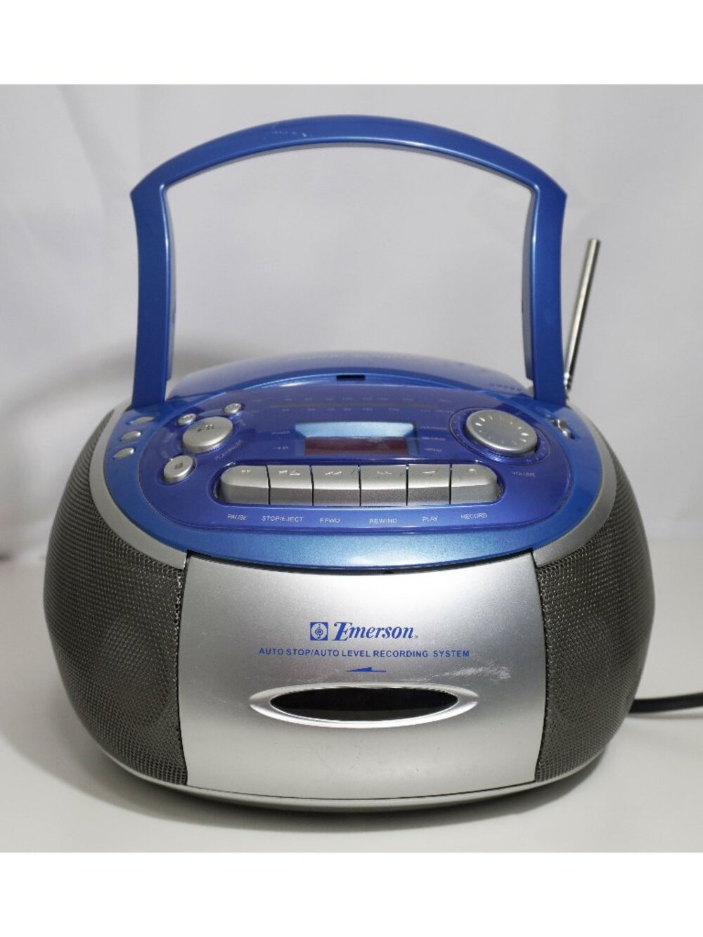 Y2K 2005 Emerson Blue Boombox PD3811BL Portable CD Player Radio CASSETTE FAULTY